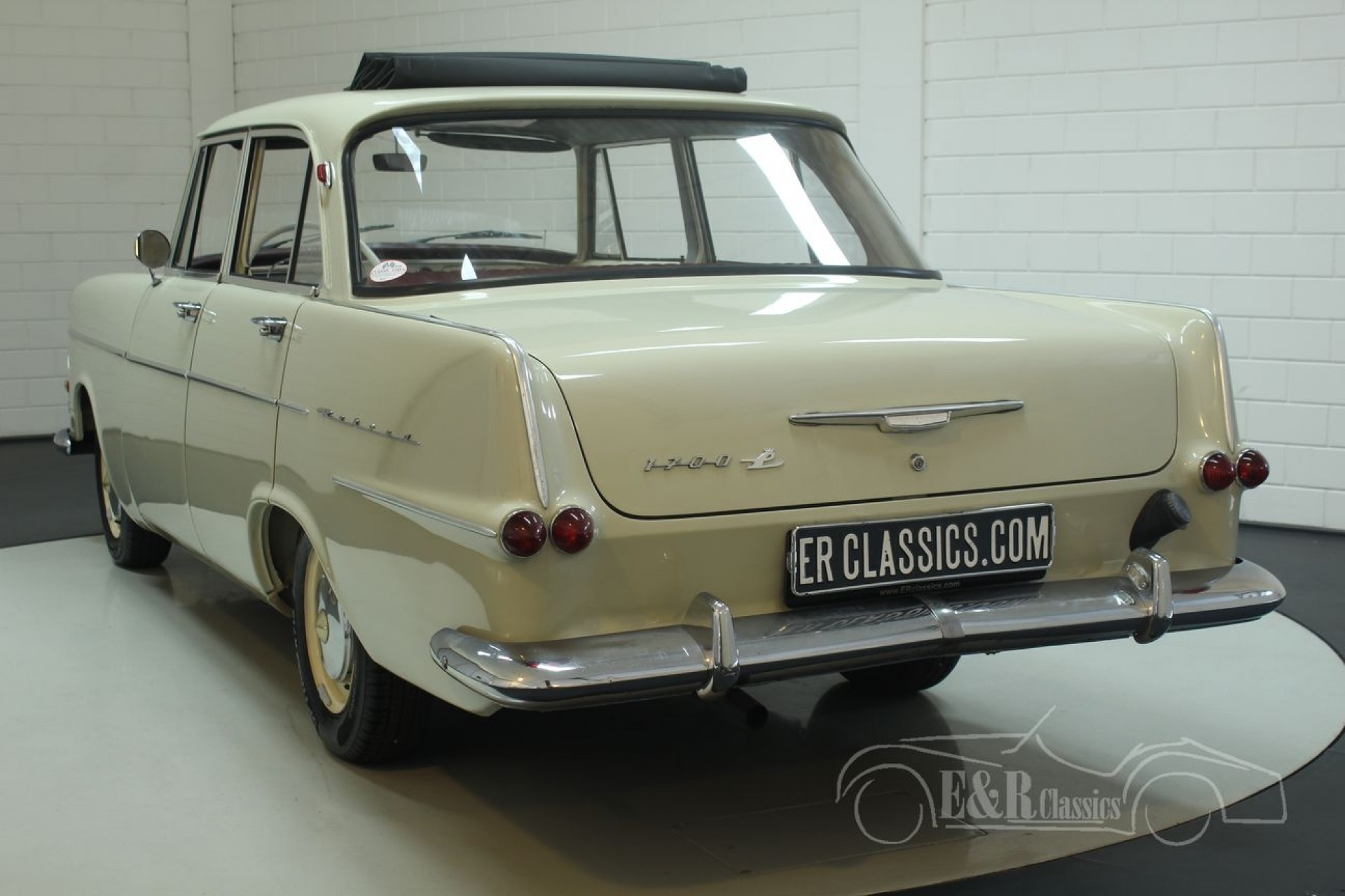 Onbevreesd comfort Baffle Opel Rekord Olympia P2 1700L 1961 for sale at Erclassics
