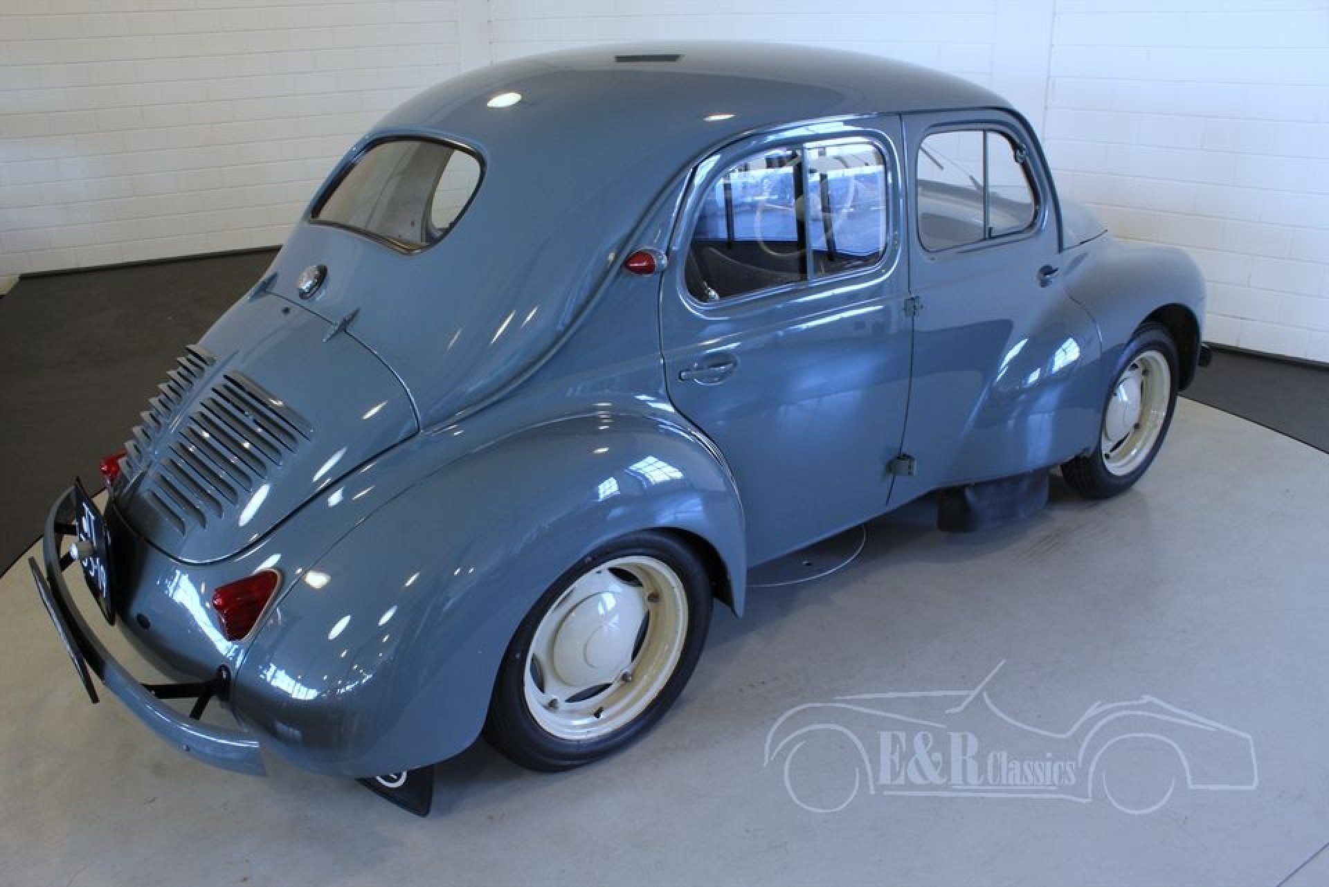 Renault 4cv Prototype 1942